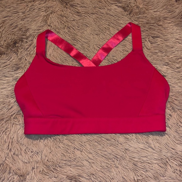 Fabletics sports bra